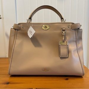 NWT Coach Gramercy Satchel in Neutral Leather